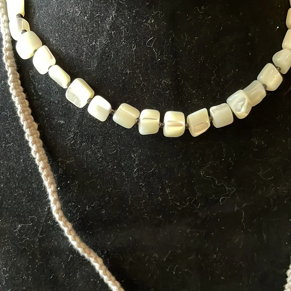 11. Free people shell, rope and faux mother of pearl long necklace NWT - Picture 8 of 12